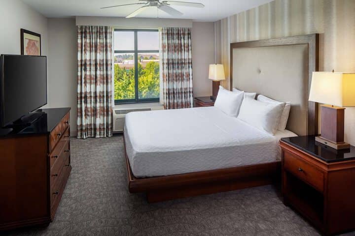 Room 7 of 40