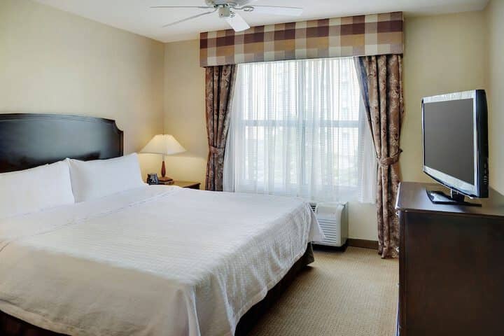 Room 19 of 46
