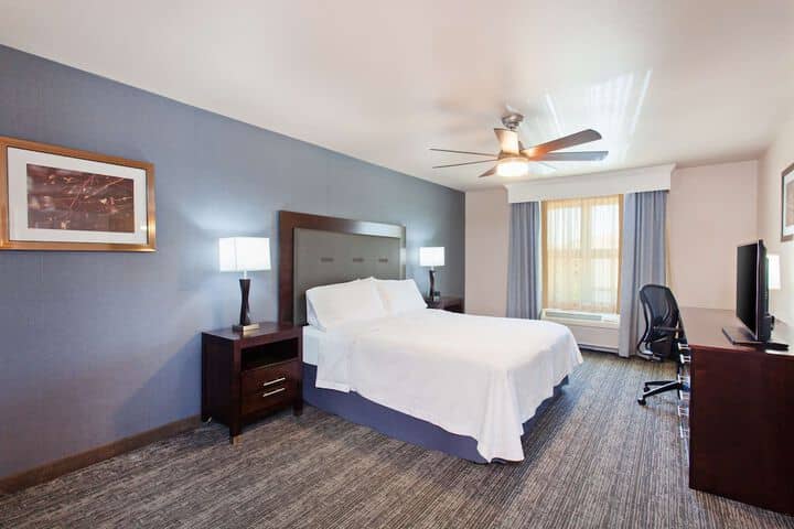 Room 3 of 30