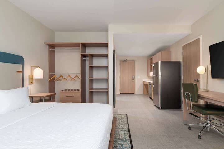 Room 13 of 59