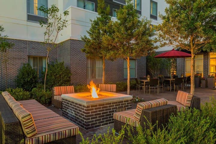 Terrace/Patio 29 of 32