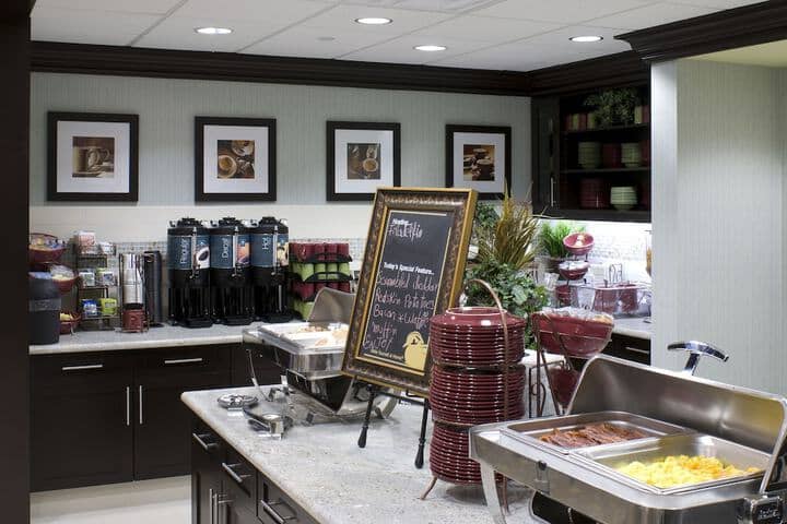 Breakfast area