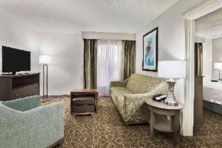 Room 33 of 34