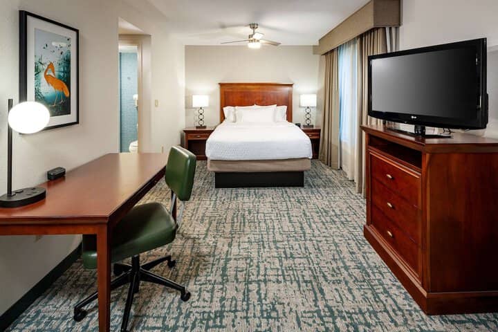 Room 16 of 43