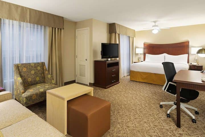 Room 13 of 50