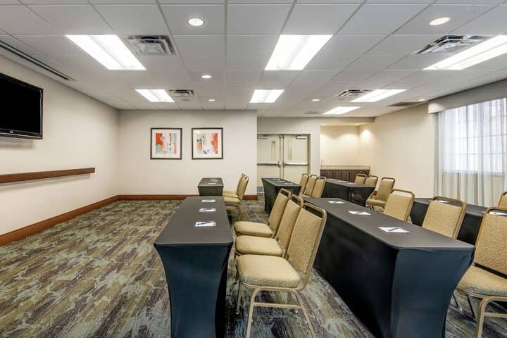 Meeting facility