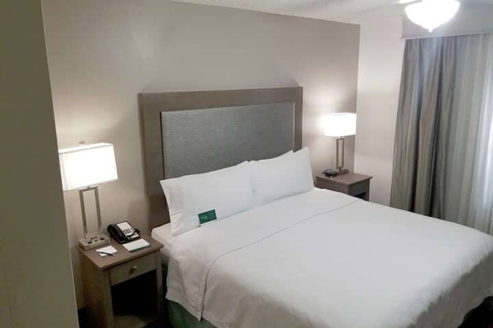 Room 6 of 29