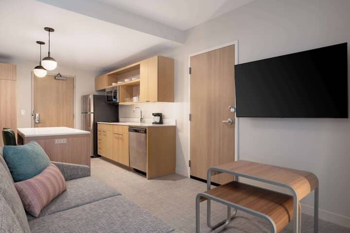 Room 29 of 59