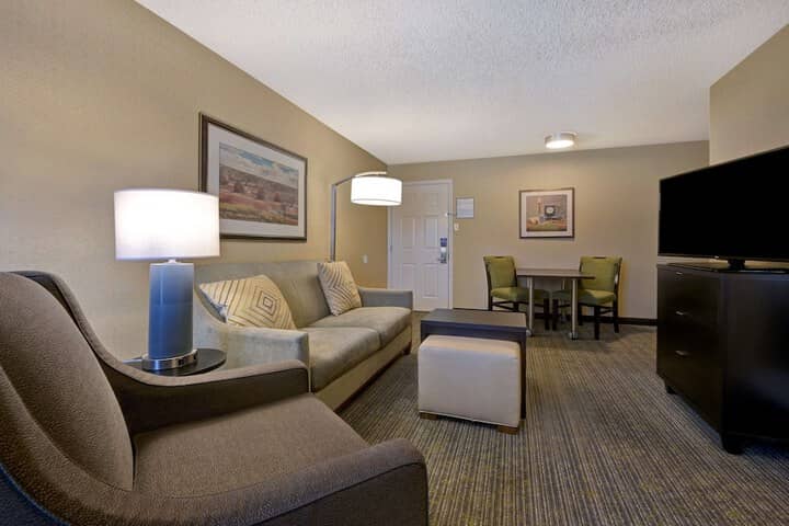 Room 22 of 69