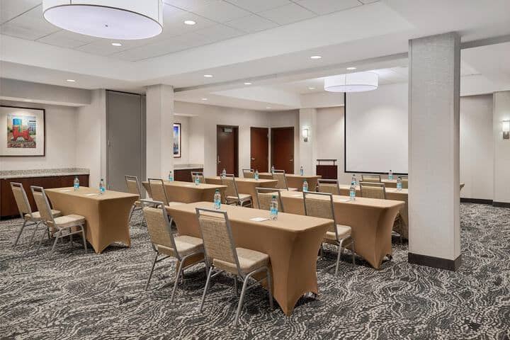 Meeting facility