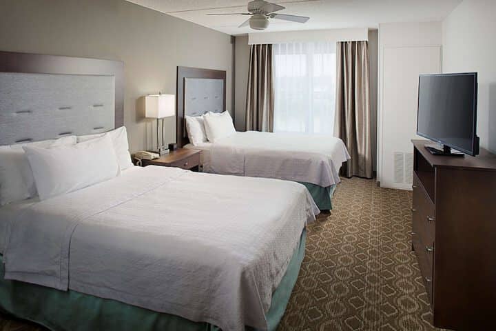Room 7 of 34