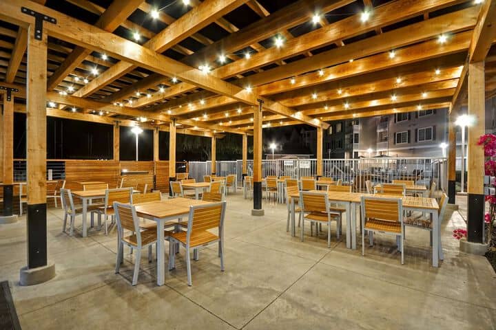 Terrace/Patio 58 of 61