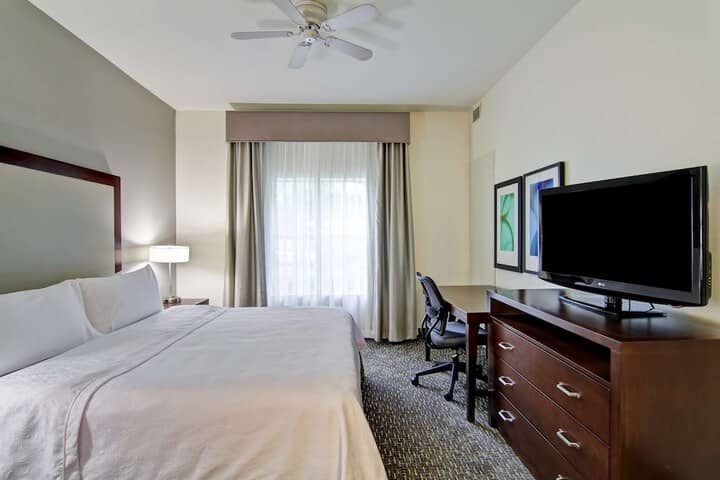 Room 8 of 40