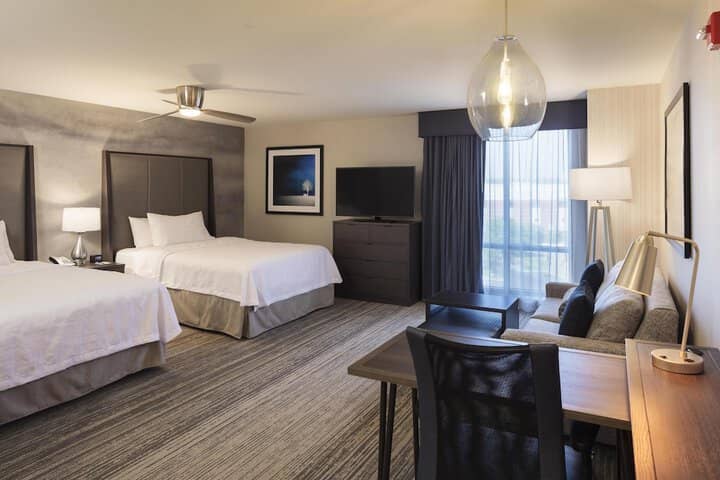 Room 18 of 35